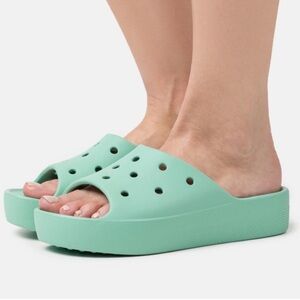 Crocs Classic Platform Slide Sandals Women's Size 5 Jade Stone Green